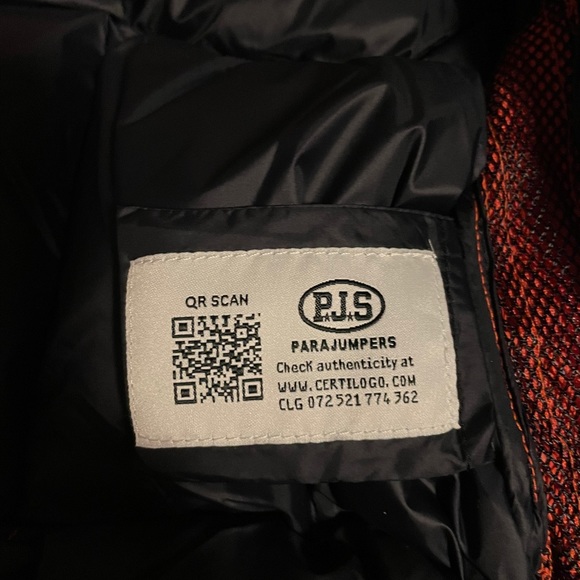 certilogo parajumpers